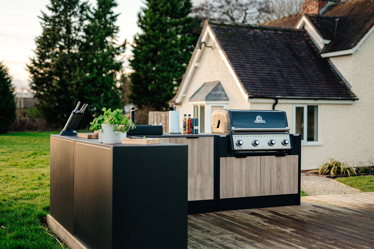 HEX Living - Buckley Edge