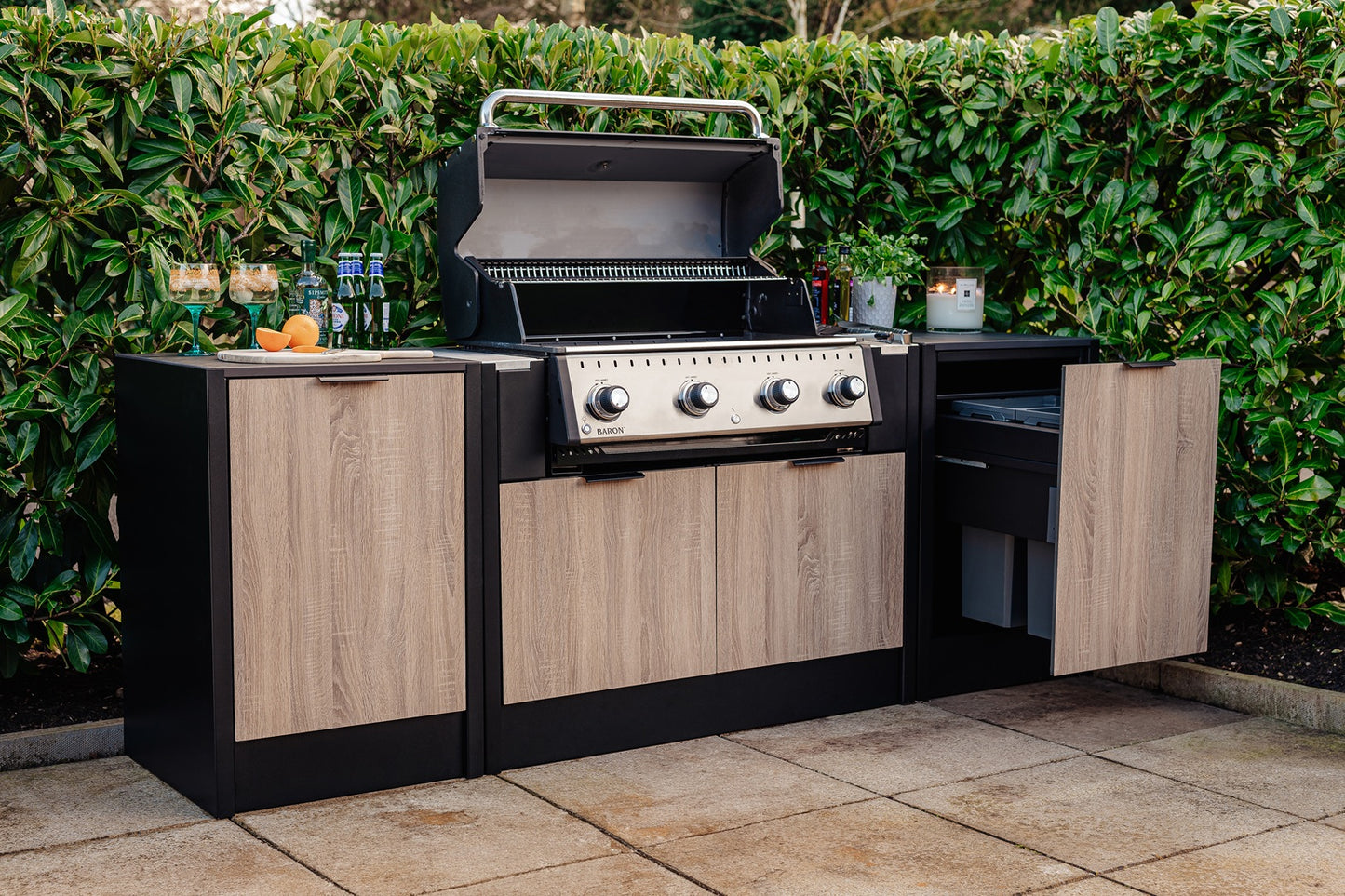 HEX Living - Buckley Mini Outdoor Kitchen