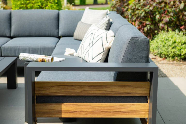 Garden Impressions - Solo - Corner Group With Ottoman - Beyond outdoor living