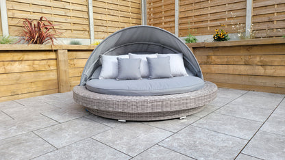Signature Weave - MADISON Daybed - Beyond outdoor living